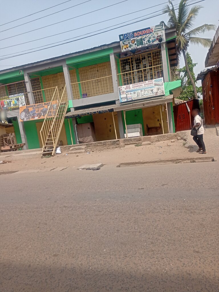 Music store P5 Sounds, Accra, photo