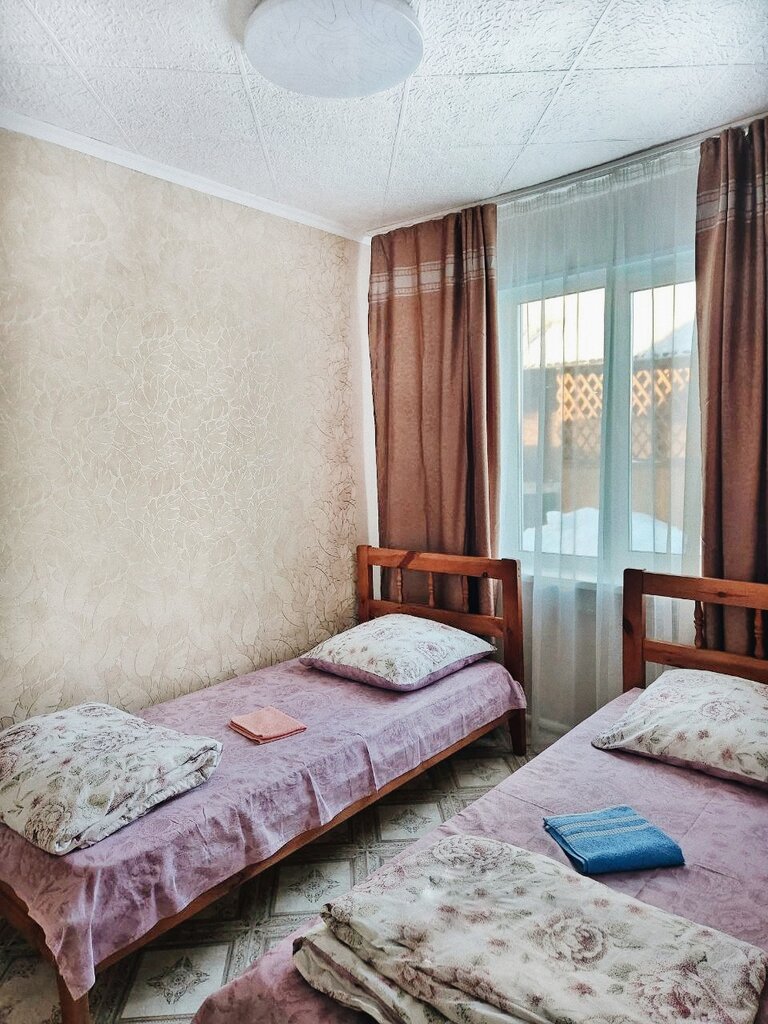 Hotel Гостевой дом на Геологическом переулке 2, , foto