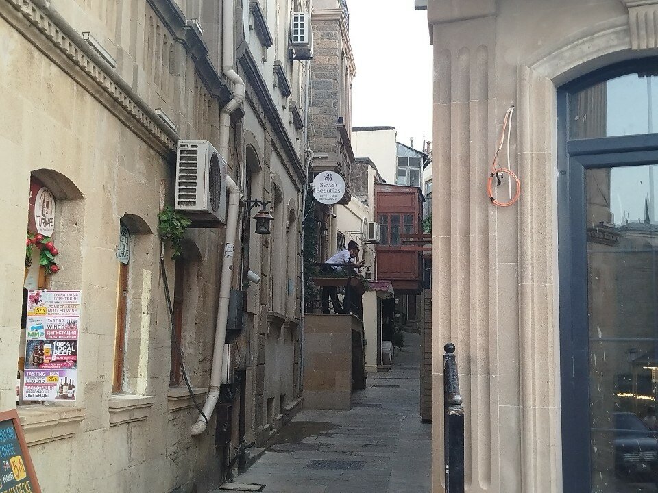 Фото Seven Beauties