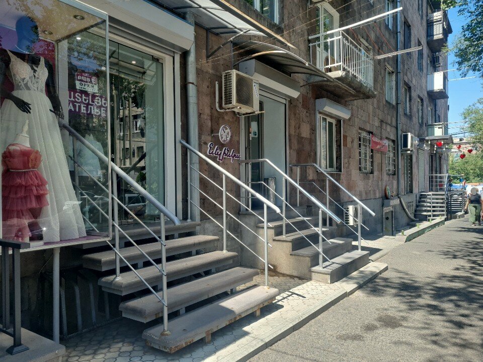 Evening dresses salon Nelinka, Yerevan, photo