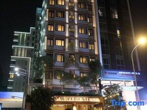 Гостиница Au Lac Legend Hotel