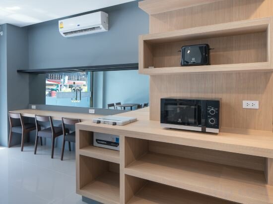 Фото Nora Lakeview Hotel