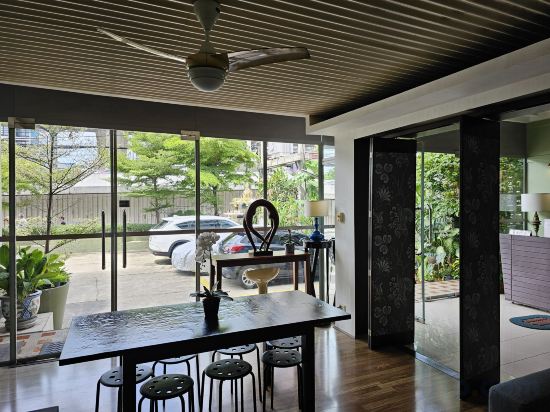 Фото Somewhere to Escape - Hometel
