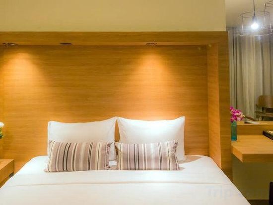 Фото Sunshine Hip