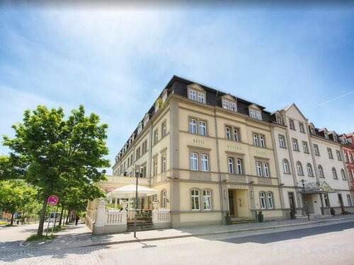 Внешний вид отеля Hotel Kaiserin Augusta в Веймаре, фото 1