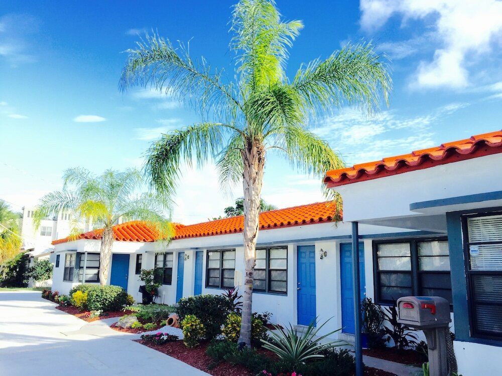 Фото Oasis Hotel