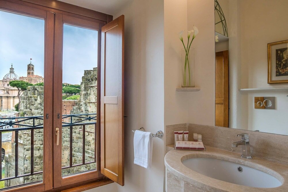 Фото Hotel Forum