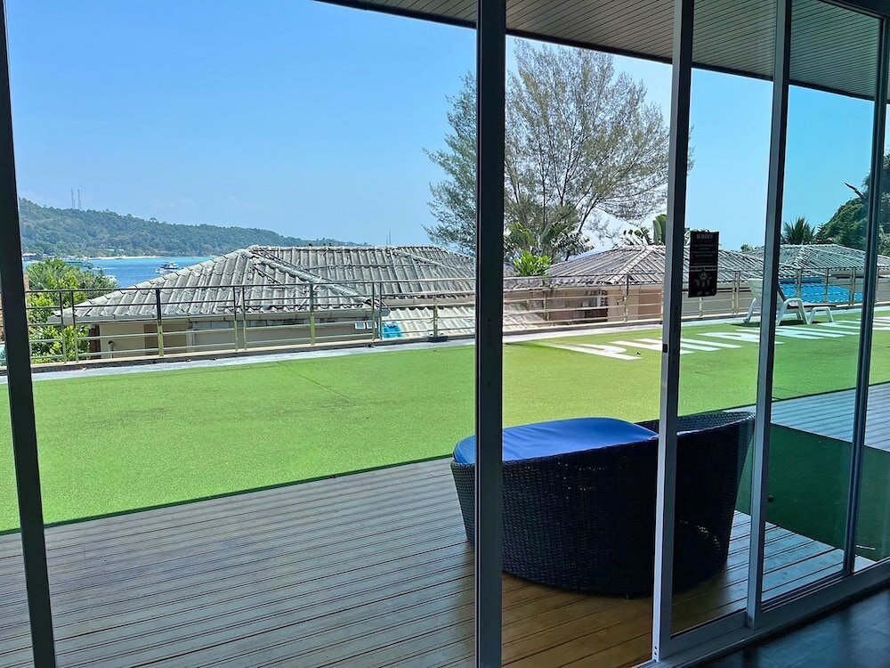 Фото Phi Phi Cliff Beach Resort