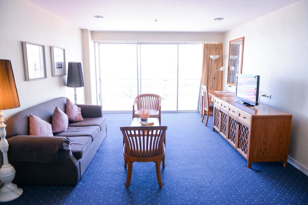 Фото Sandy Spring Hotel