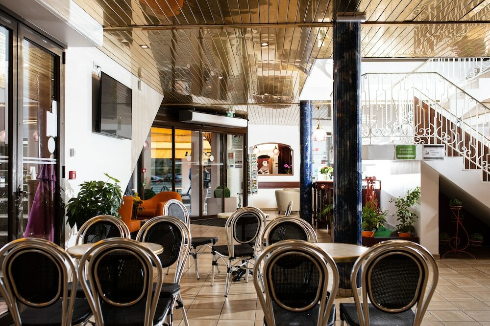 Фото Hôtel Hélianthe