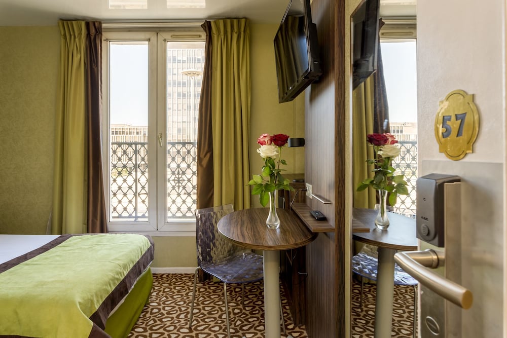 Фото Berkeley Hotel