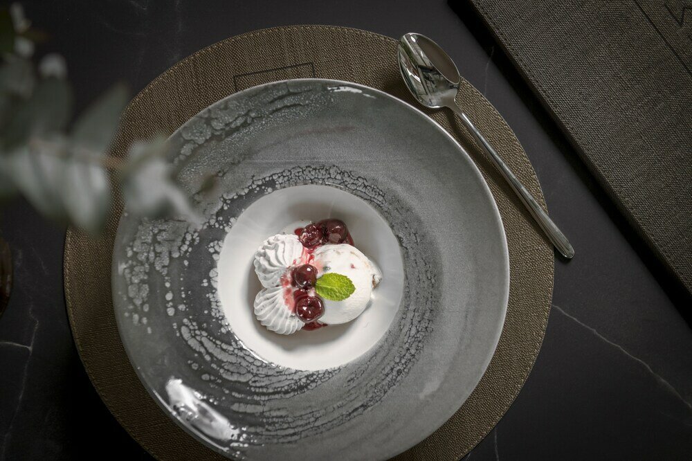 Фото We Me Suite Hotel