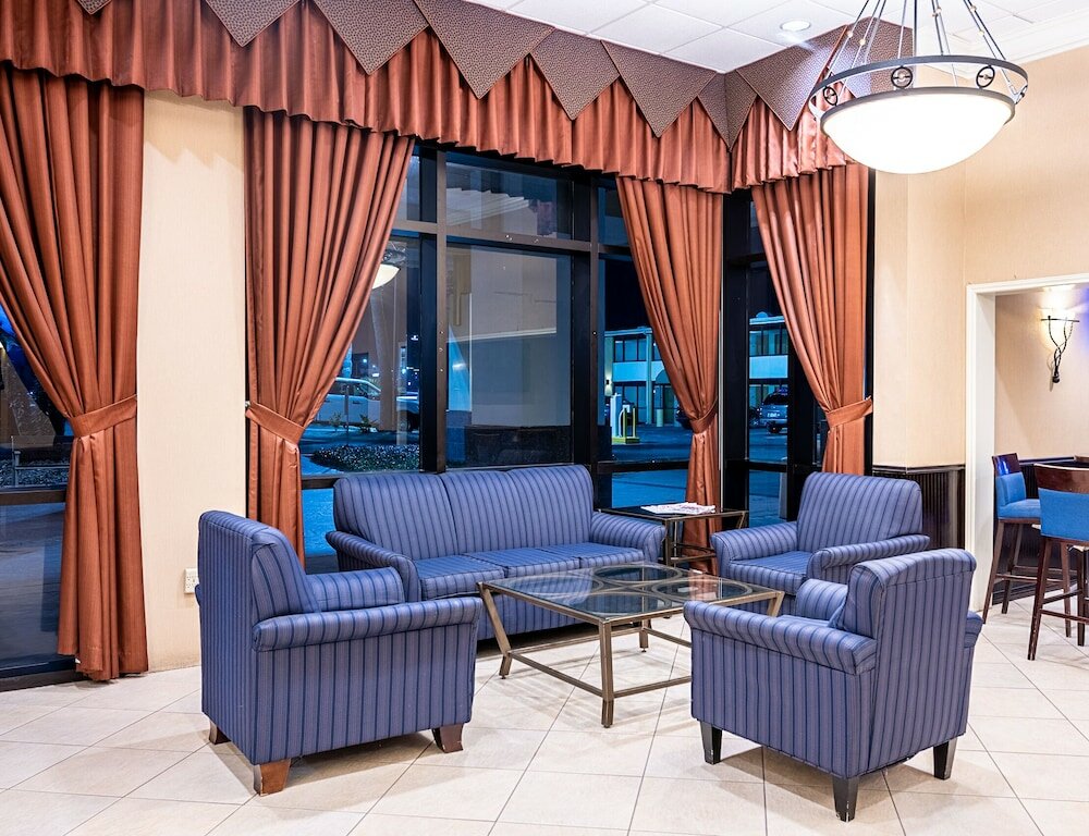 Фото Emerald Beach Hotel