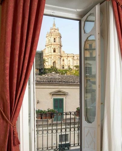 Внешний вид отеля Palazzo 'Il Cavaliere' - B&b di Charme в Модике, фото 3