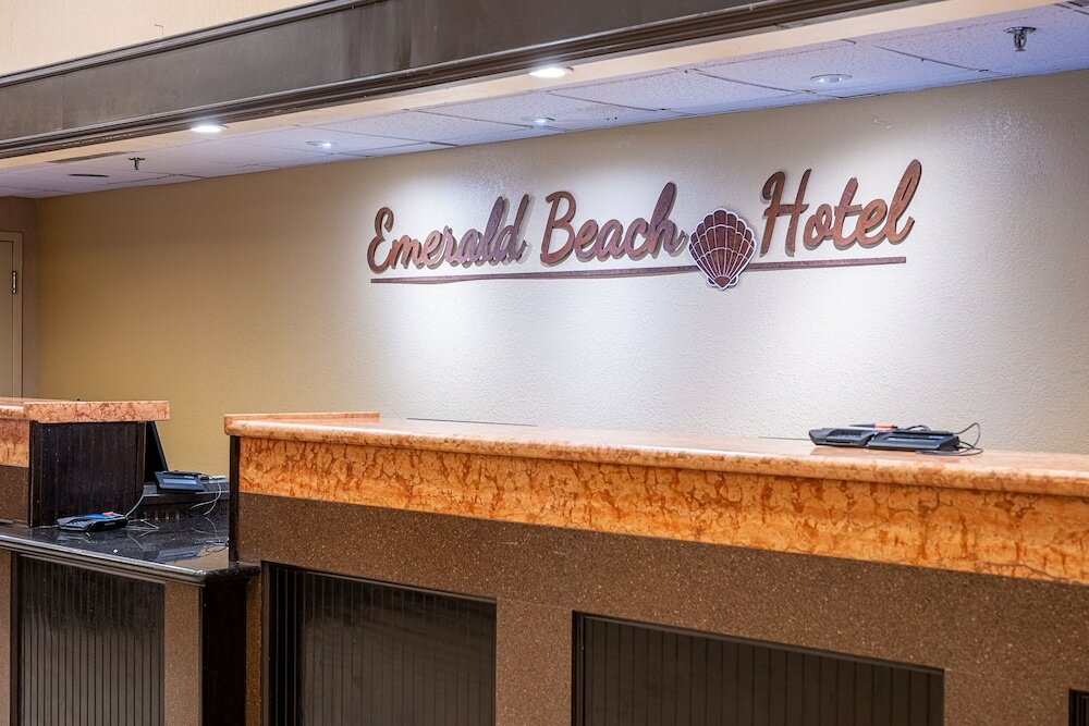Фото Emerald Beach Hotel