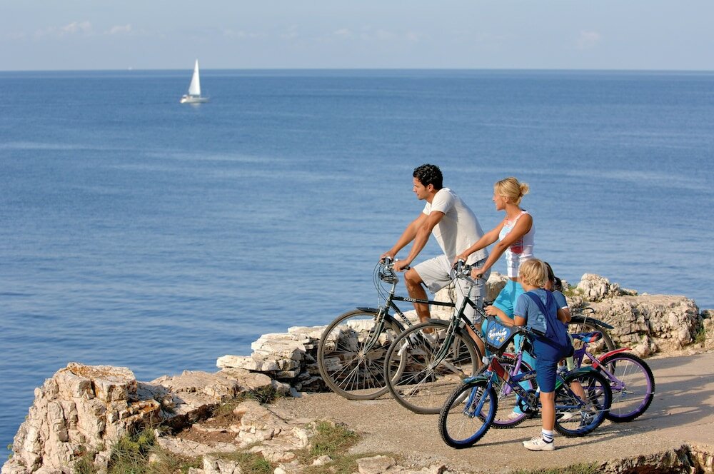 Фото Lone Hotel by Maistra Collection