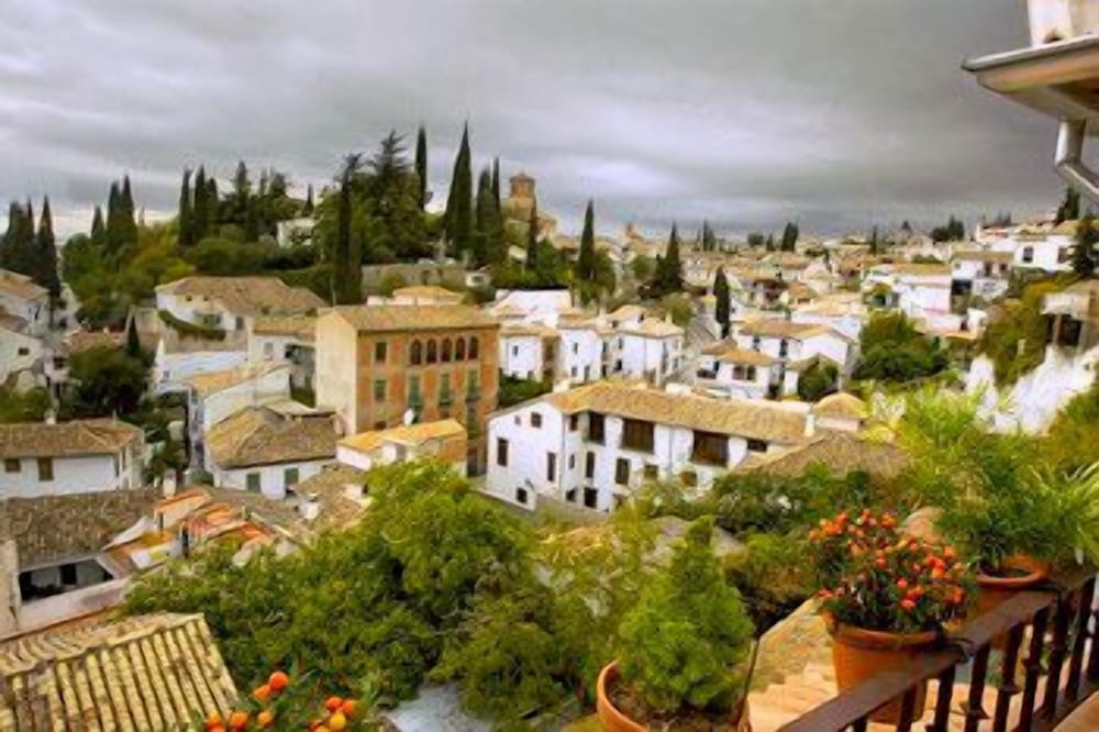 Фото Solar Montes Claros