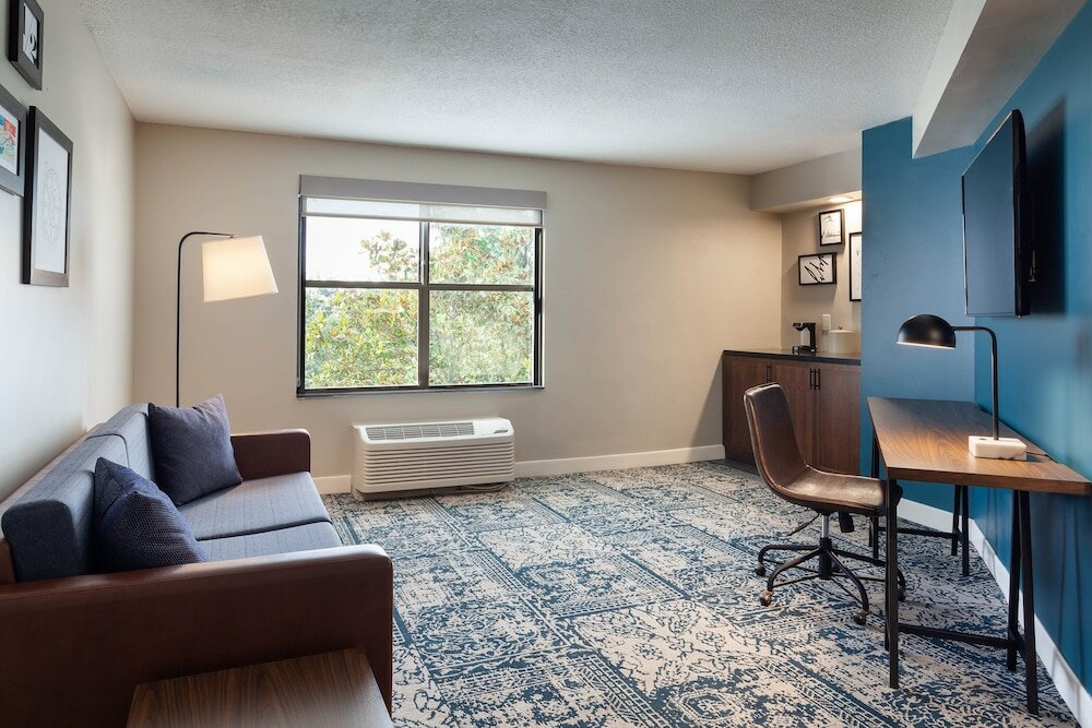 Фото Four Points by Sheraton Orlando Convention Center