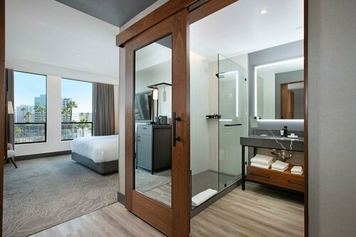 Гостиница The Glenmark, Glendale, a Tribute Portfolio Hotel в Глендейле