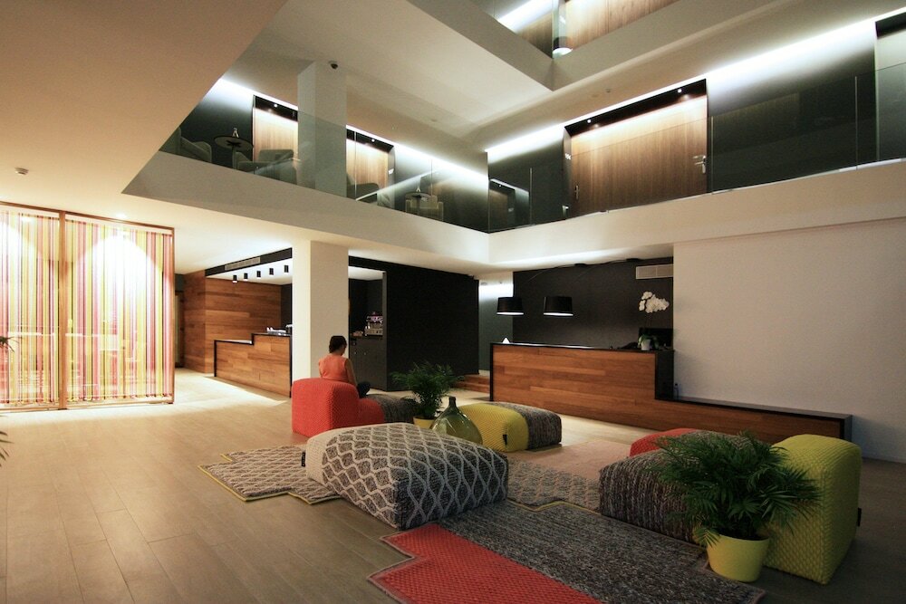 Фото Hotel Raval de la Mar