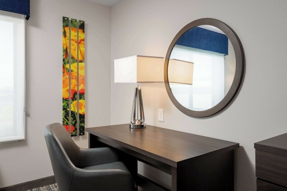 Фото Hampton Inn & Suites Manteca