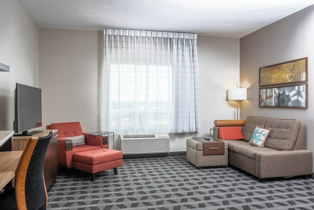 Фото TownePlace Suites by Marriott Petawawa