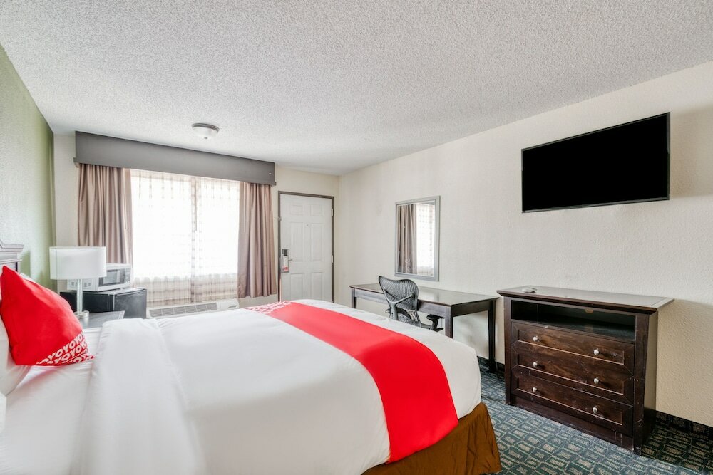 Фото Oyo Hotel Rosenberg Tx I-69