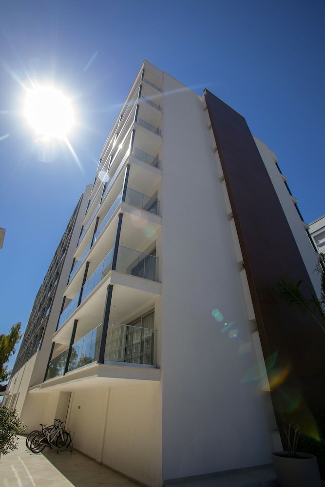 Фото Harmony Bay Hotel