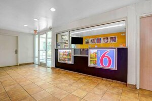 Гостиница Motel 6 Raleigh, Nc - North