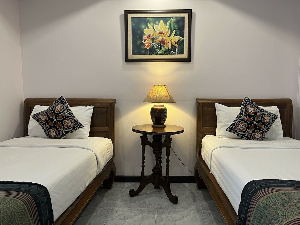 Фото Pha Thai House