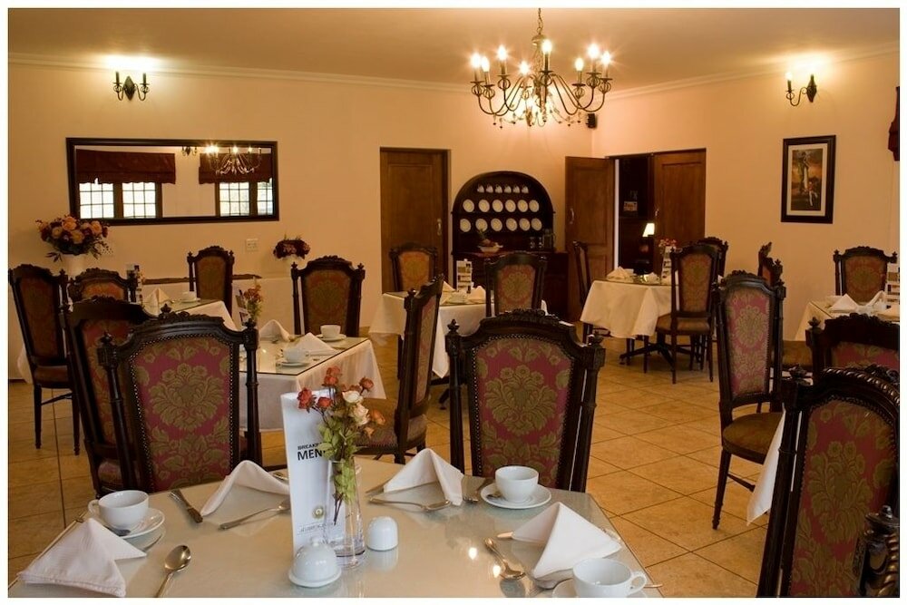 Фото Alveston Manor