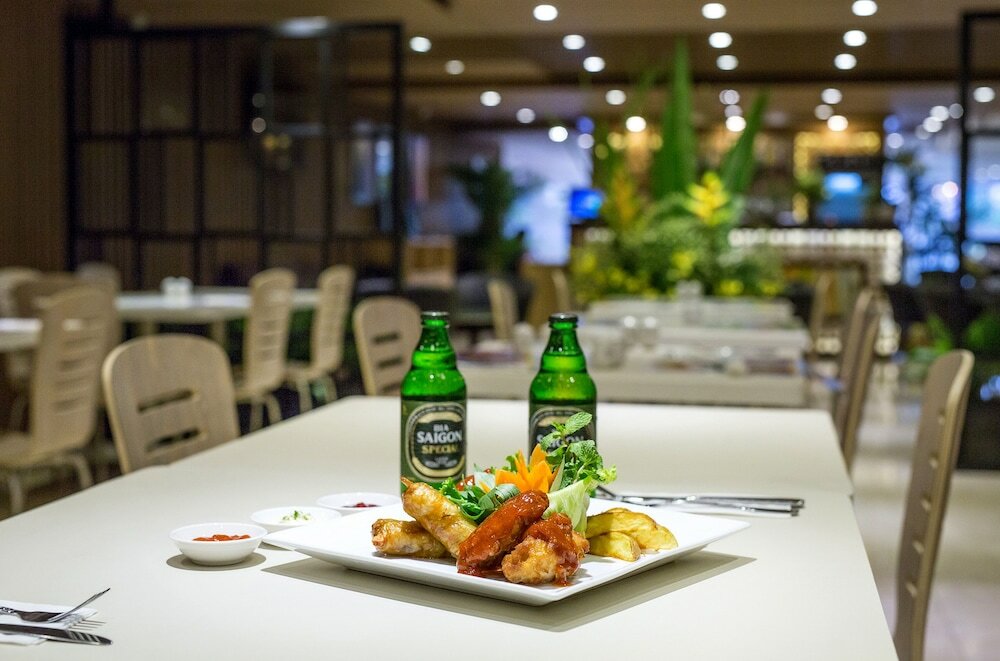 Фото Avanti Hotel