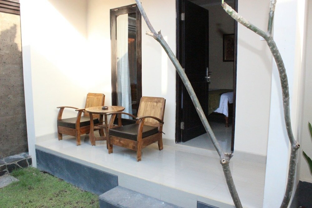 Фото Blanjong Home Stay