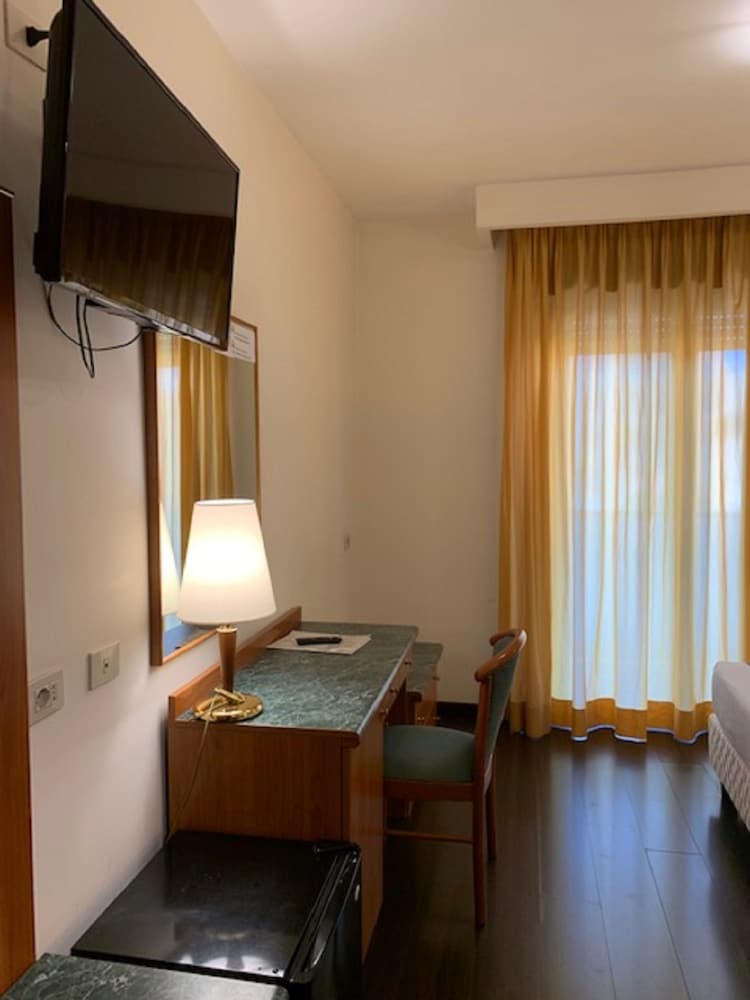 Фото Hotel Sisto V