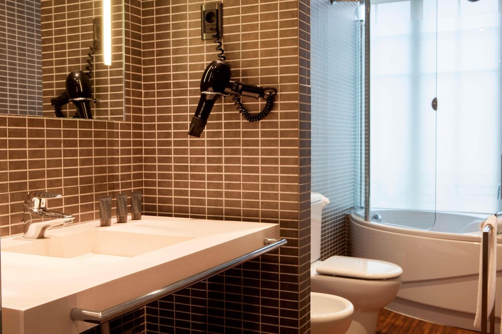 Фото Ac Hotel Burgos