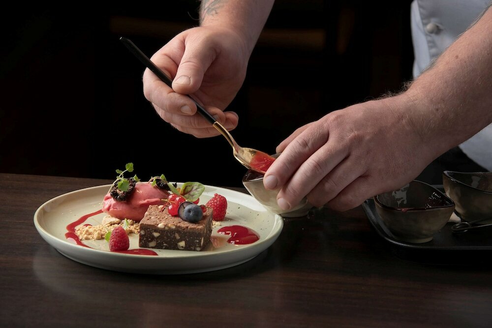 Фото Park Inn by Radisson Oslo Airport Hotel West