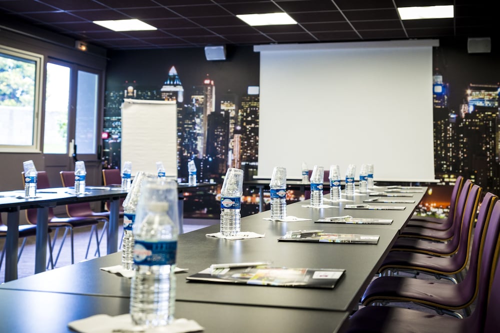 Фото Brit Hotel Saint Brieuc