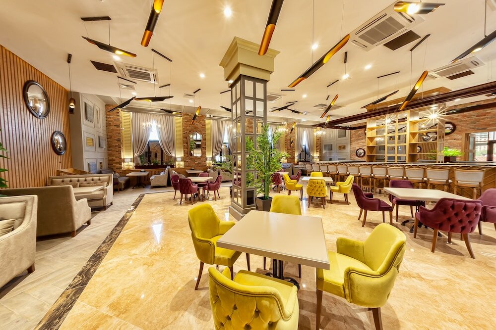 Фото Classic Hotel