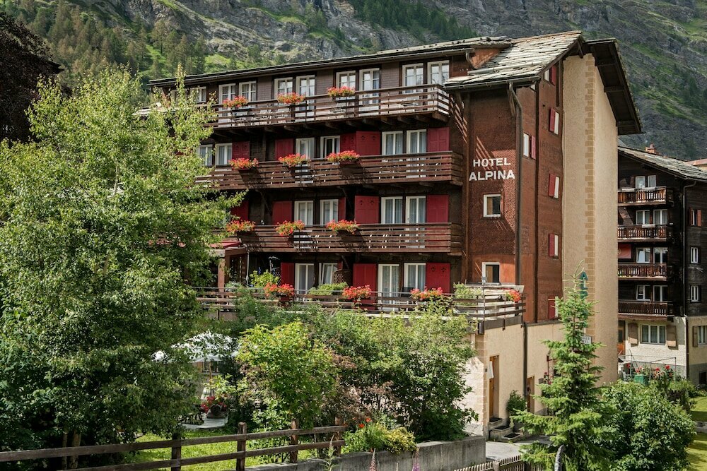 Hotel Hotel Alpina, Valais, photo