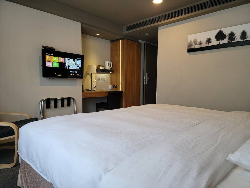 Фото Simple Plus Hotel