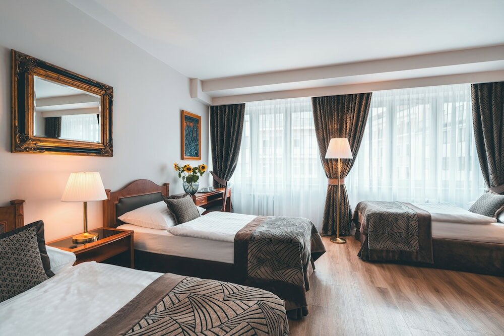 Фото отеля 3