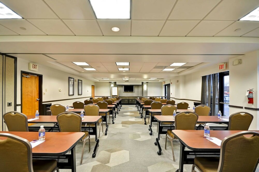 Фото Hyatt Place Albuquerque Uptown