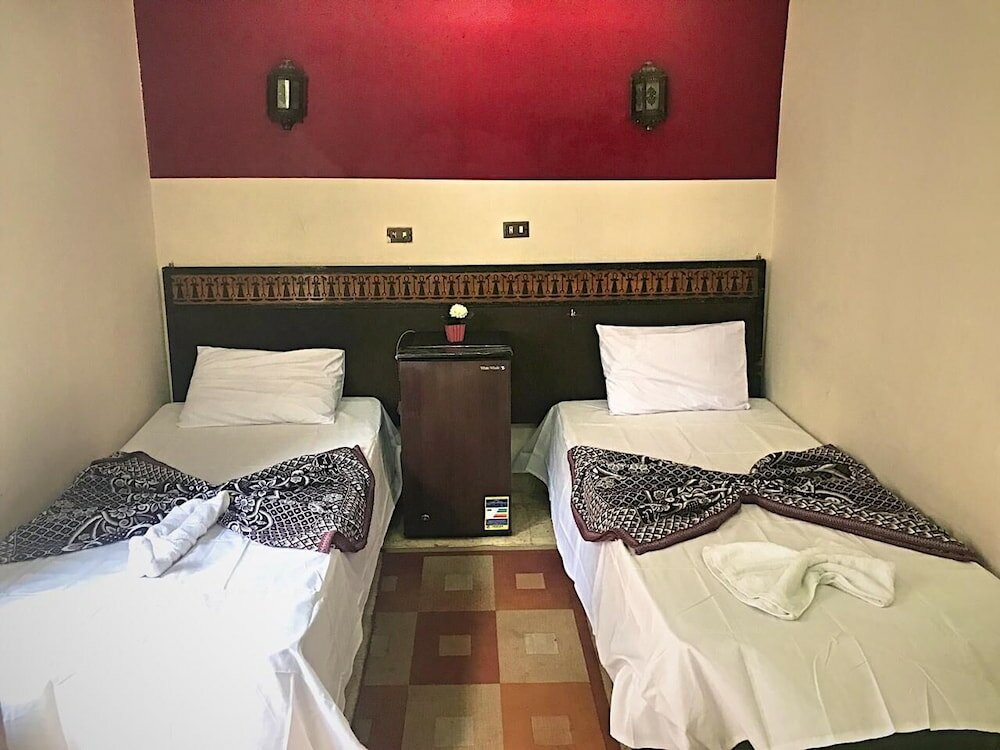 Фото One Season Hostel