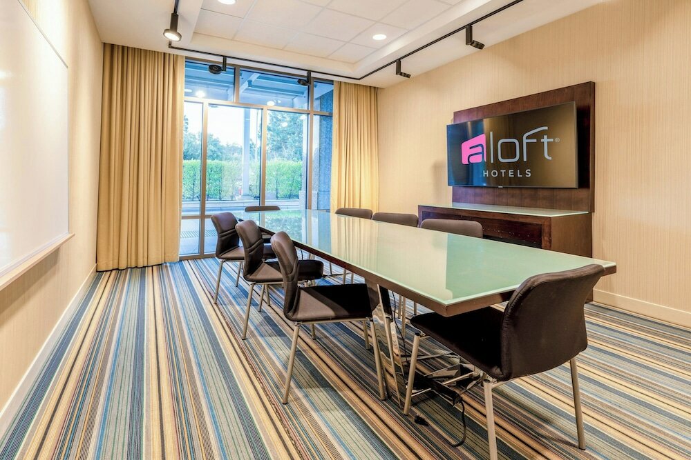 Фото Aloft Cupertino