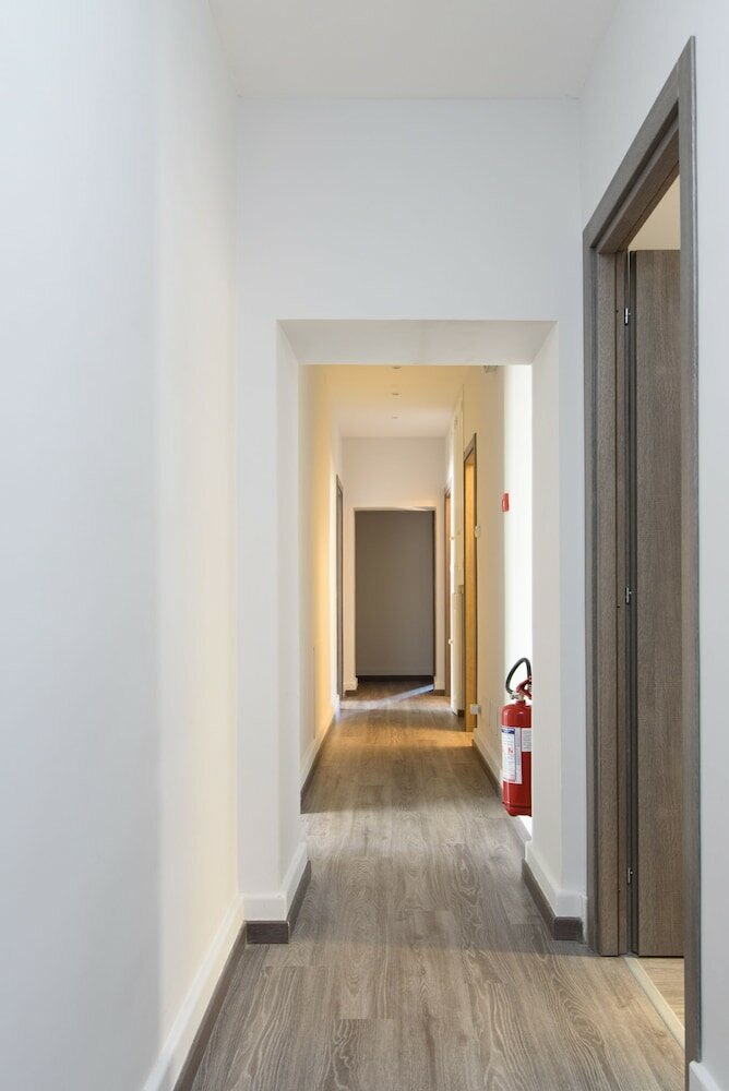 Фото White Caesar Guesthouse