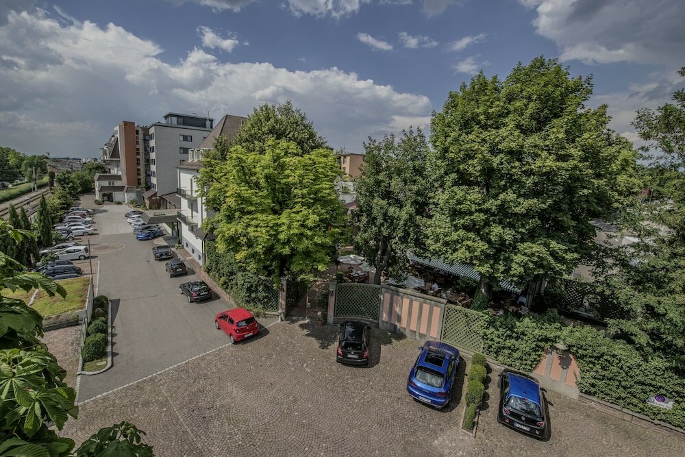 Фото Hotel Restaurant Erbprinz