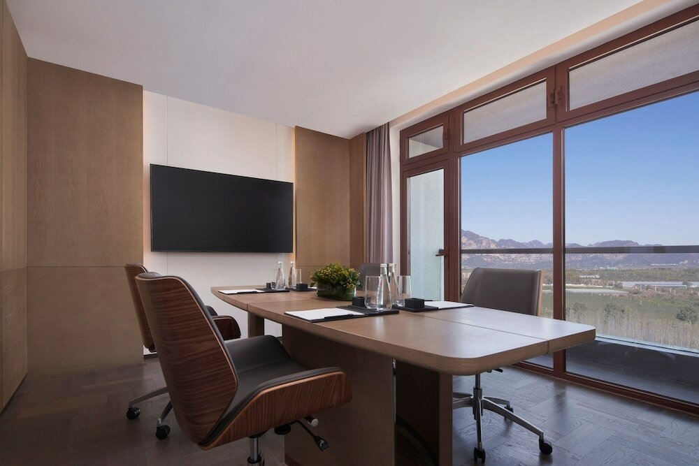 Фото Beijing Marriott Hotel Yanqing