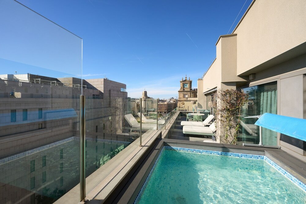 Фото Catalonia Square