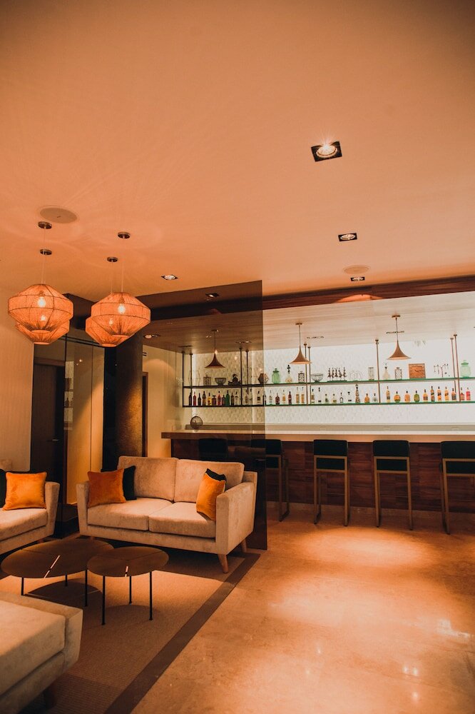 Фото Antera Hotel & Residences