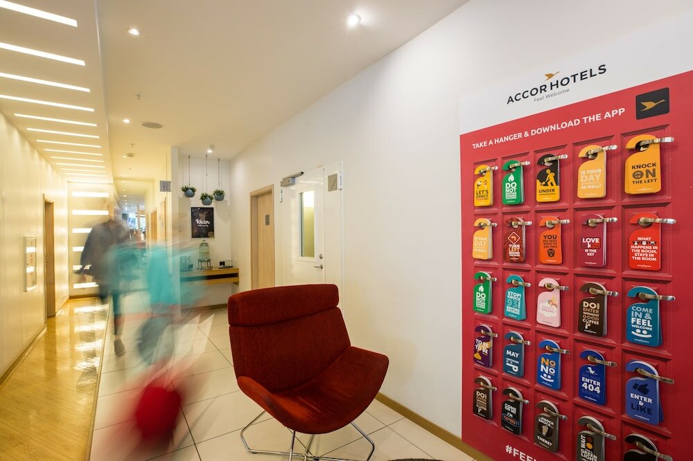 Фото Novotel Vilnius Centre